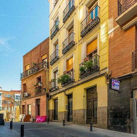 1 Bedroom 1 Bathroom Furnished - Lavapies - Duplex Madrid Bagian luar foto