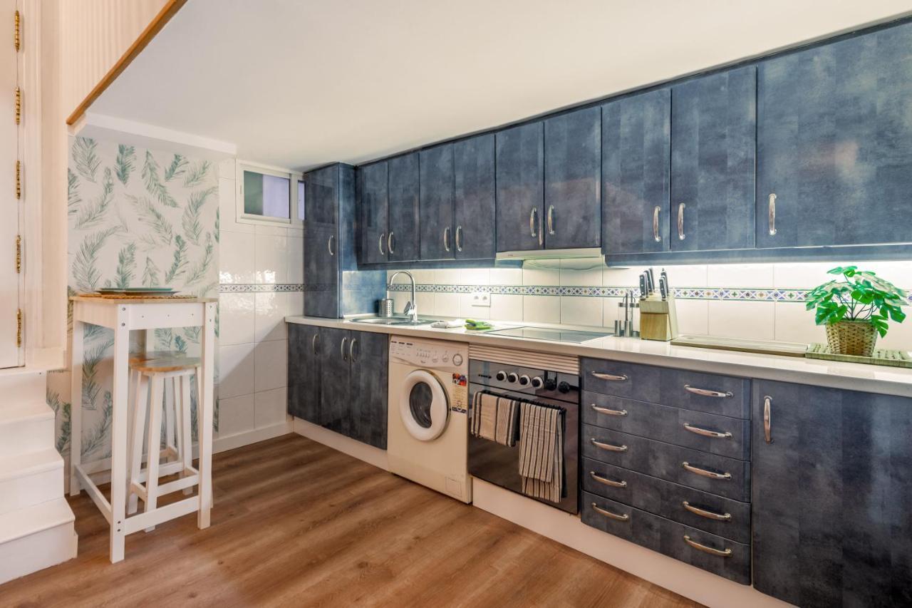 1 Bedroom 1 Bathroom Furnished - Lavapies - Duplex Madrid Bagian luar foto
