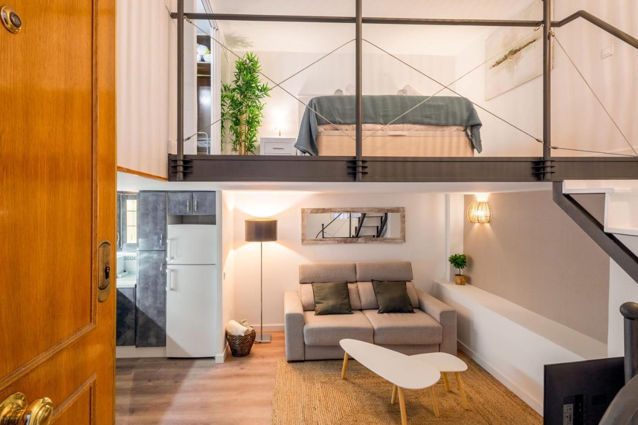 1 Bedroom 1 Bathroom Furnished - Lavapies - Duplex Madrid Bagian luar foto